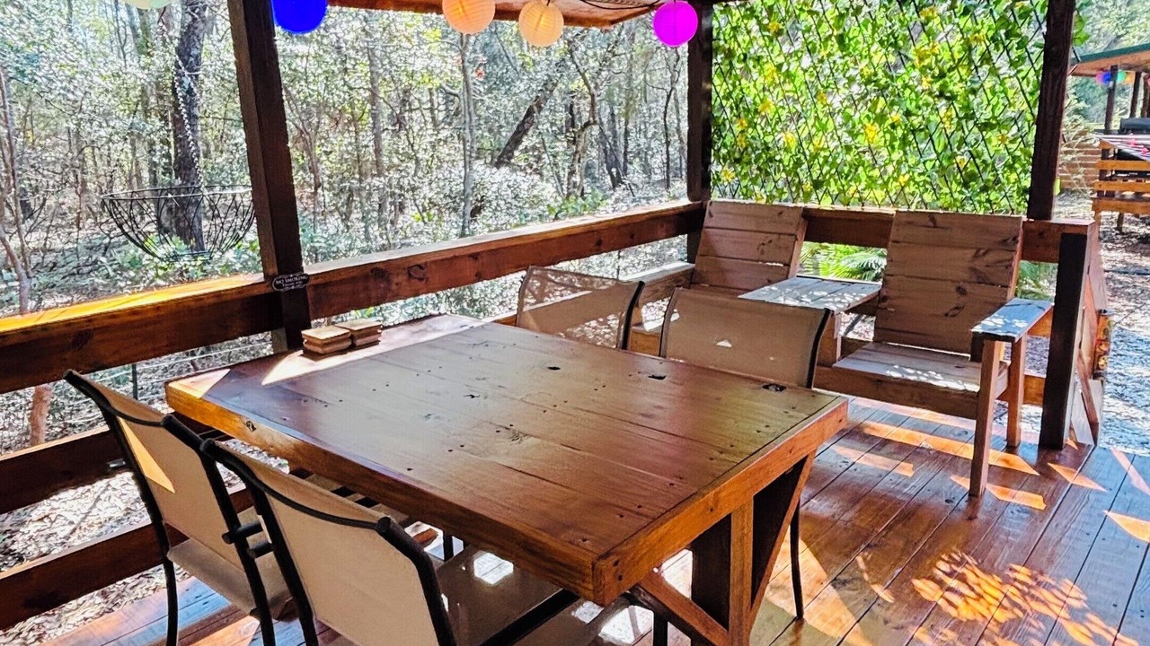 Photo of Outdoor in Supply