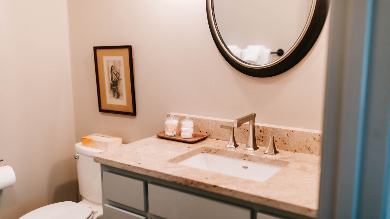 Photo of Bathroom in Jasper