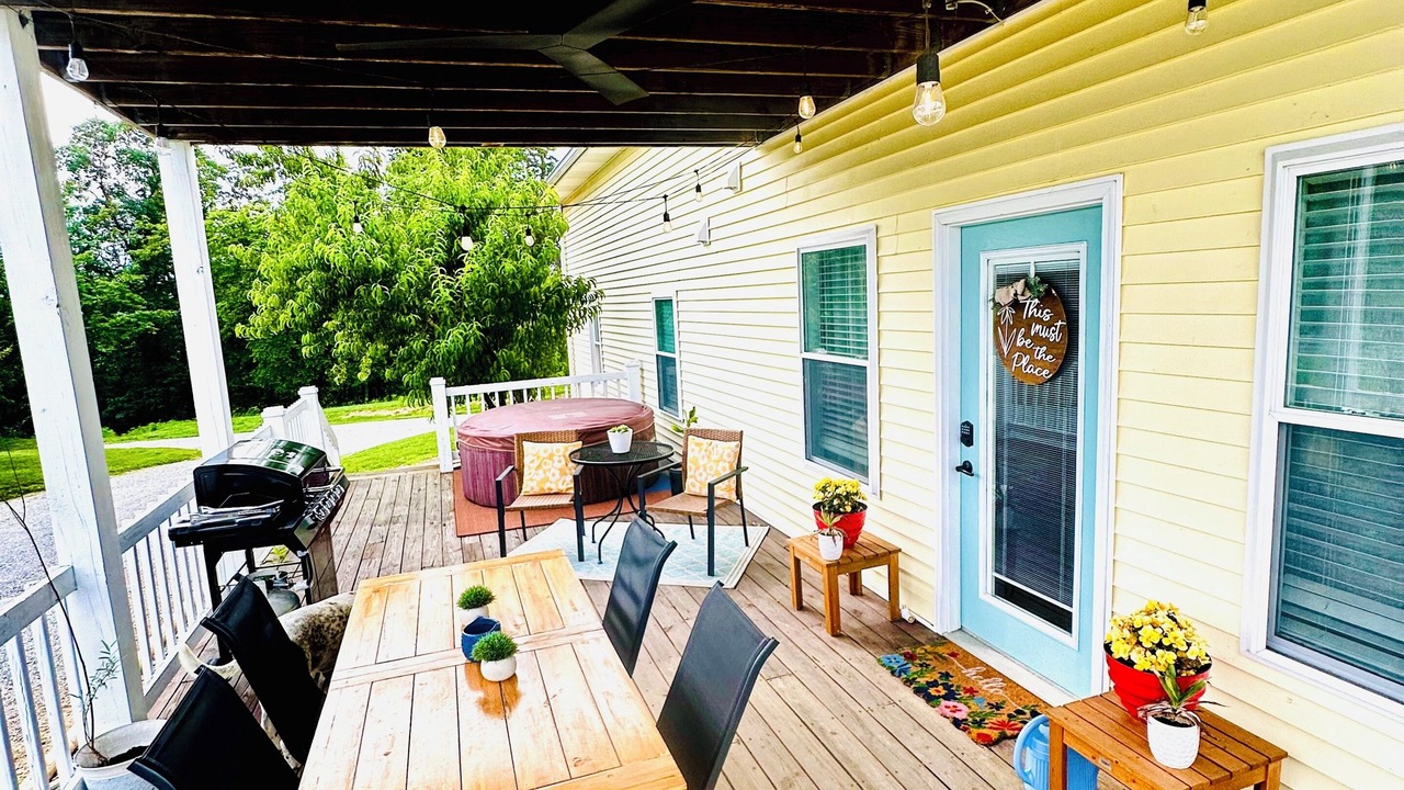Photo of Outdoor in Chaplin