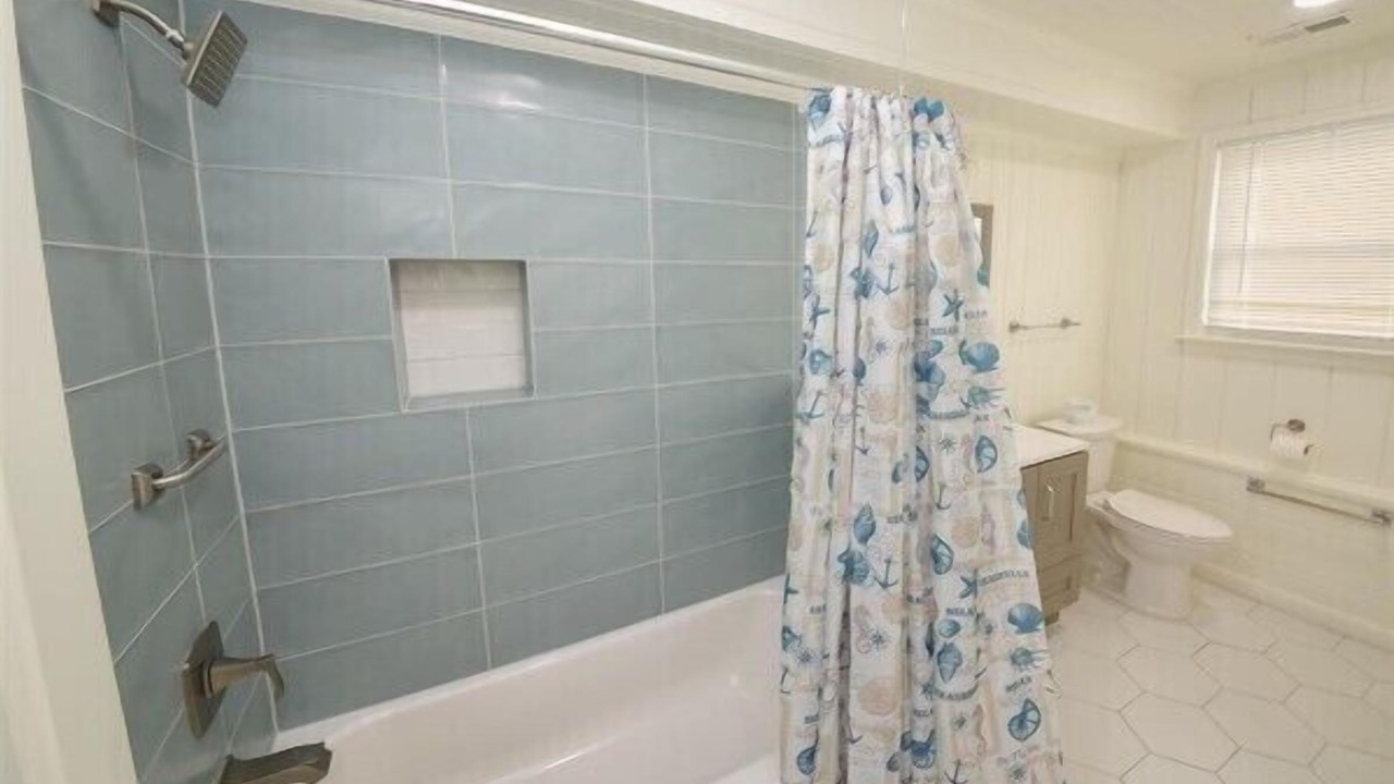 Photo of Bathroom in Sandbridge