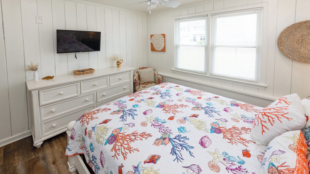 Photo of Bedroom in Sandbridge