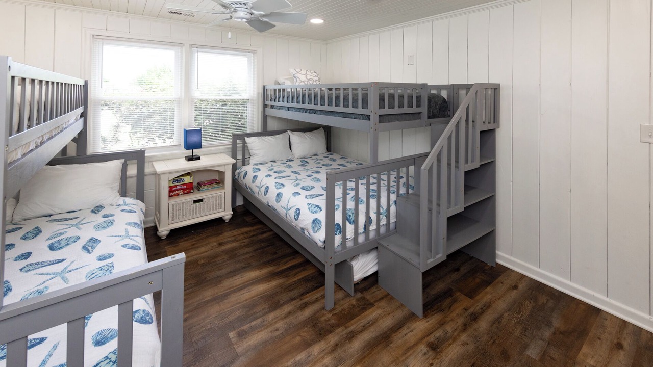 Photo of Bedroom in Sandbridge