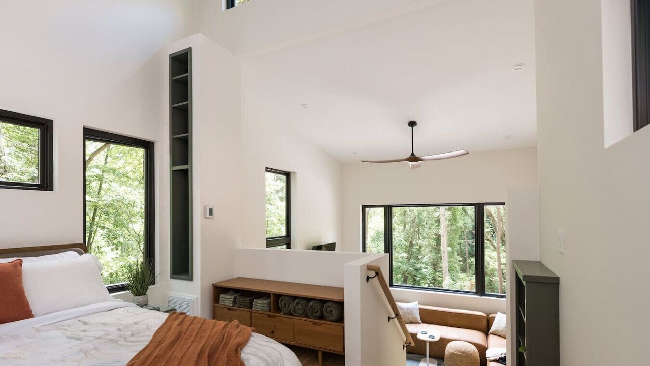 Photo of Bedroom in Asheville