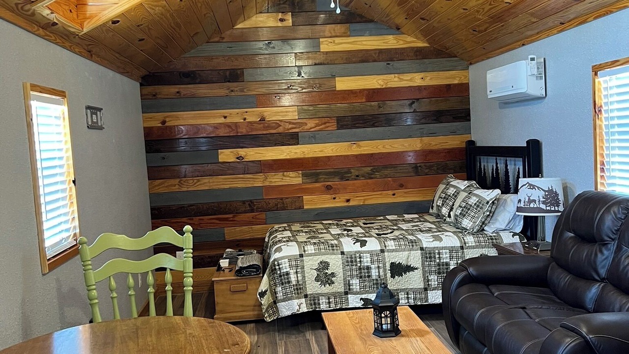 Photo of Livingroom in Big Creek