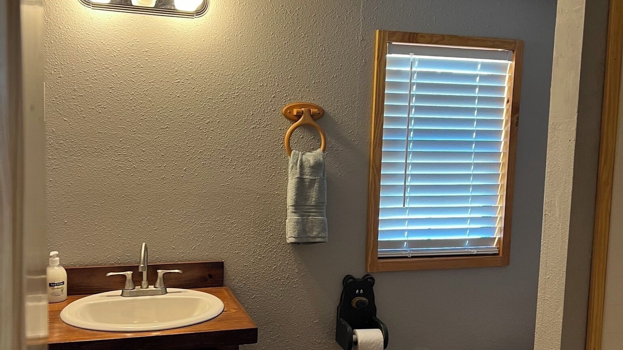Photo of Bathroom in Big Creek