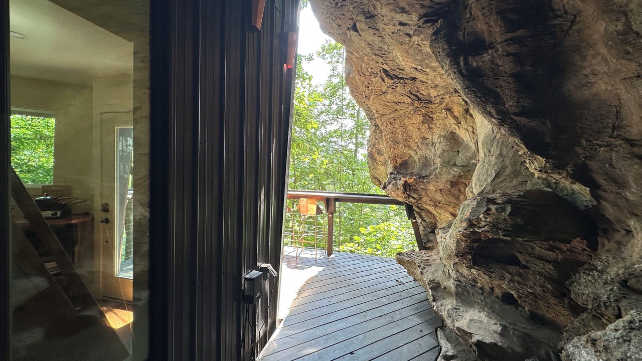 Photo of Patio Balcony in Rogers
