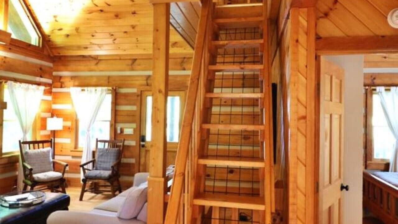 Photo of Livingroom in Cherokee