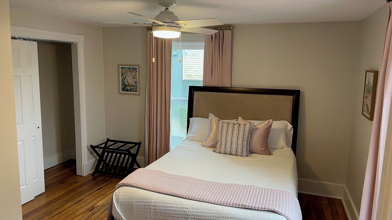 Photo of Bedroom in Williamstown