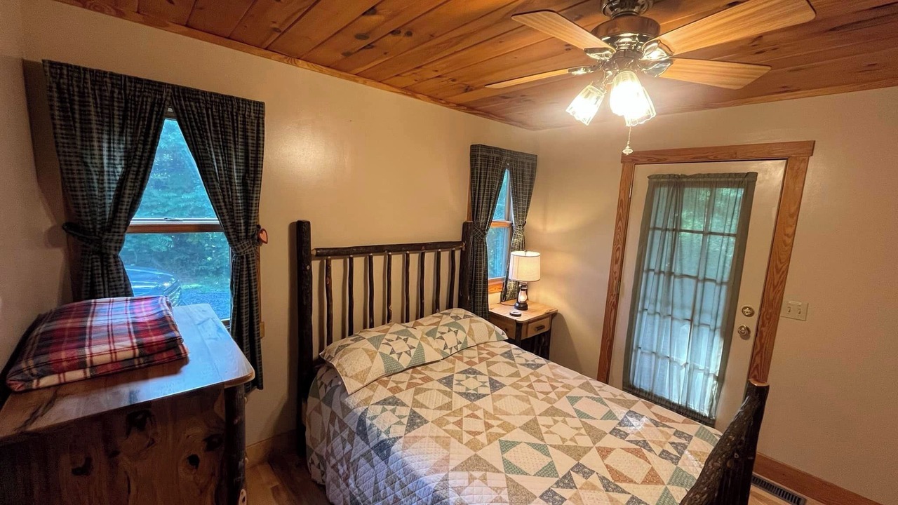 Photo of Bedroom in Topton