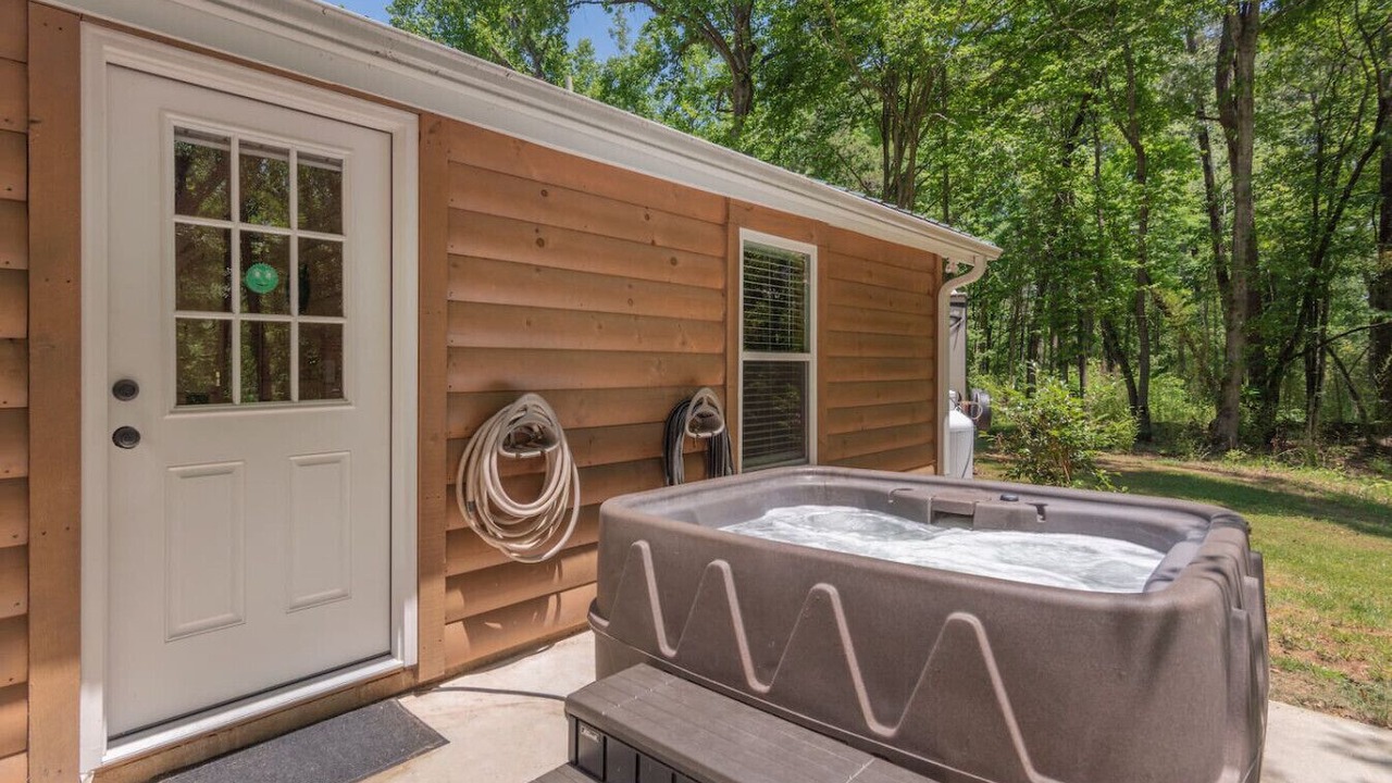Photo of Patio Balcony in Travelers Rest