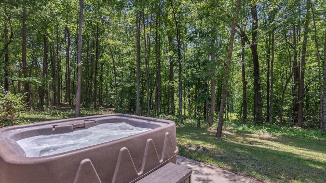 Photo of Outdoor in Travelers Rest