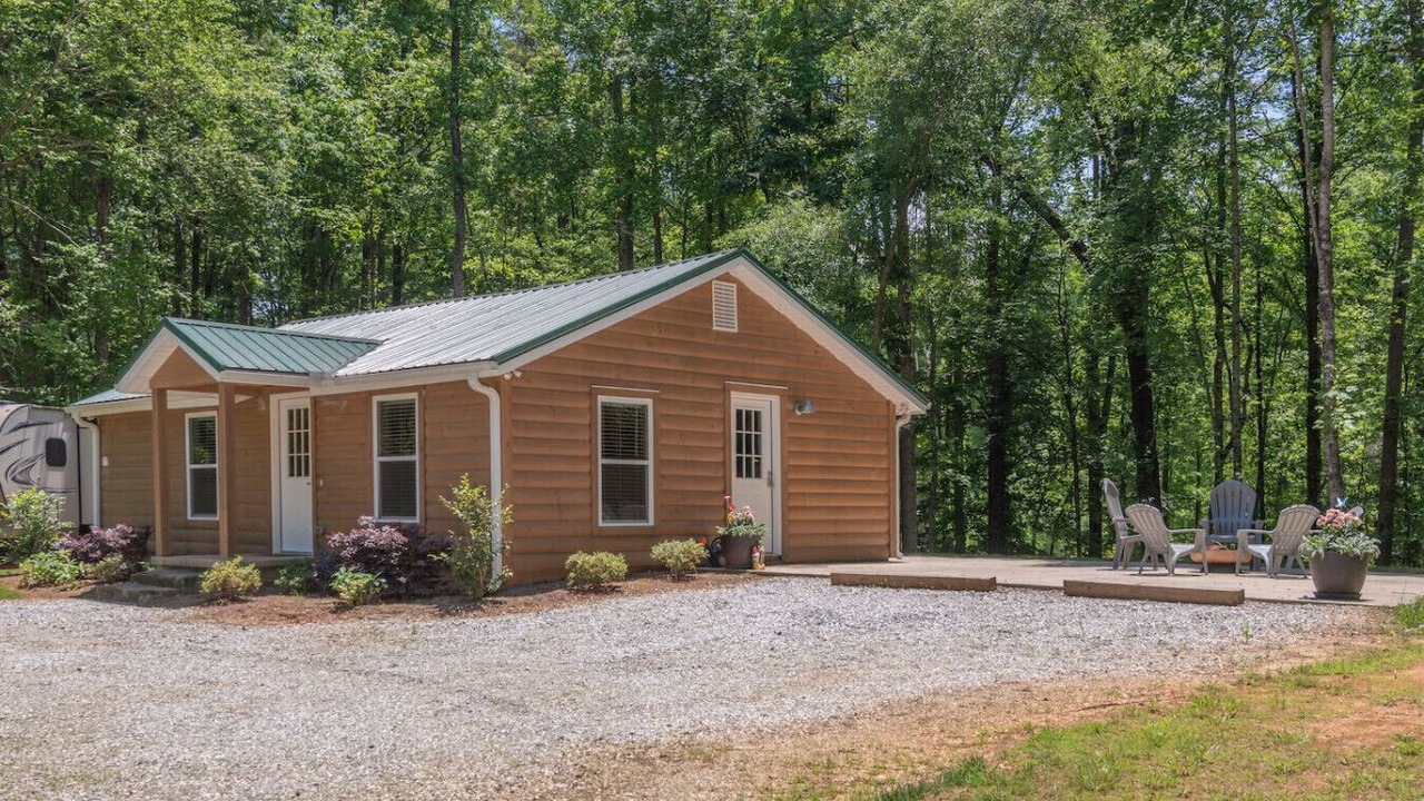 Photo of Outdoor in Travelers Rest