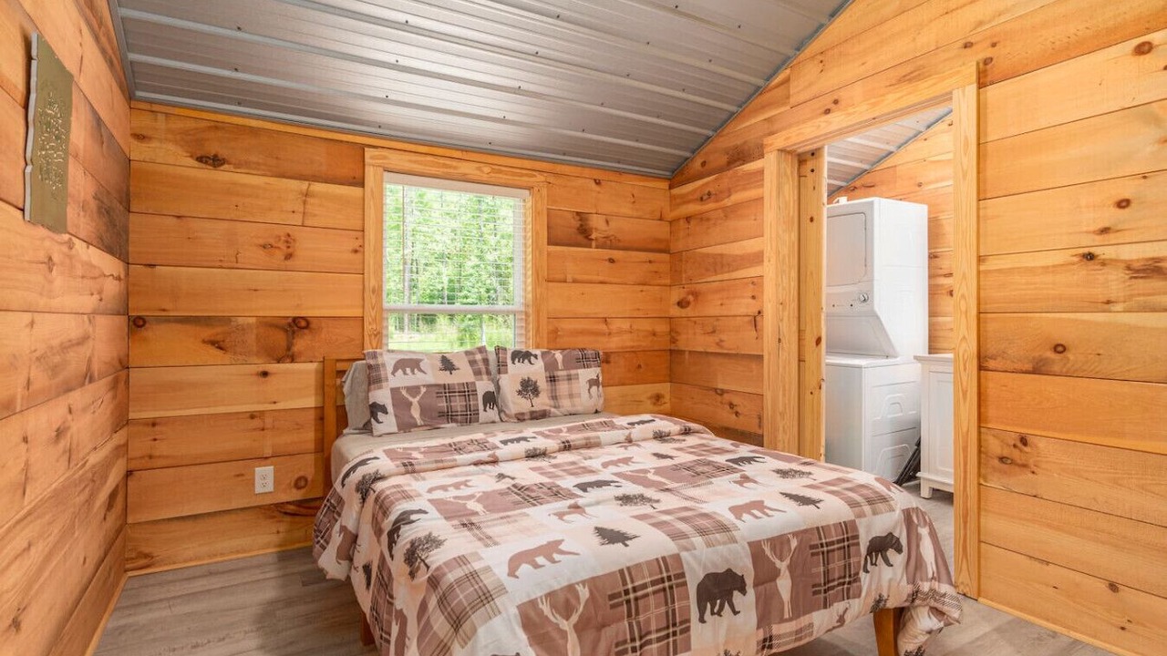 Photo of Bedroom in Travelers Rest