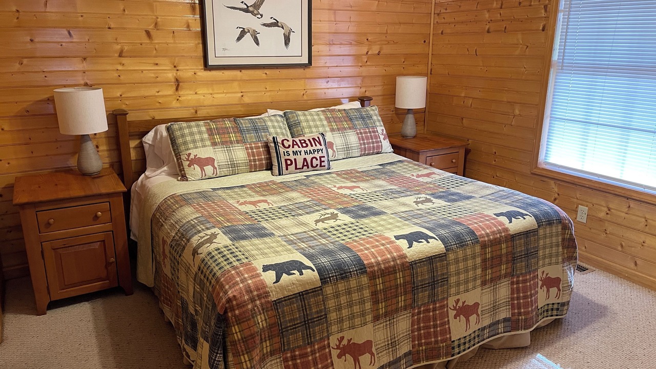 Photo of Bedroom in Byrdstown