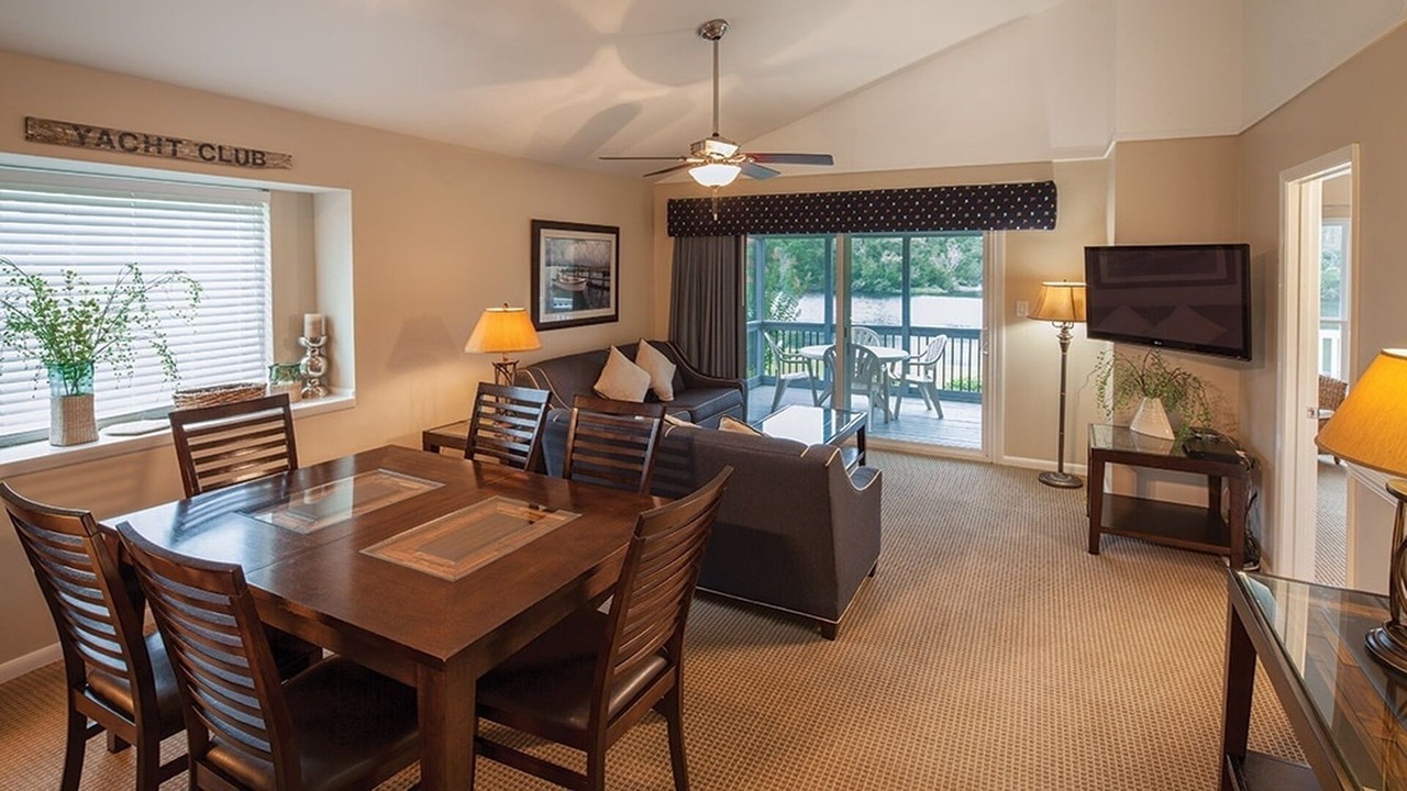 Photo of Bedroom in Fairfield Harbour