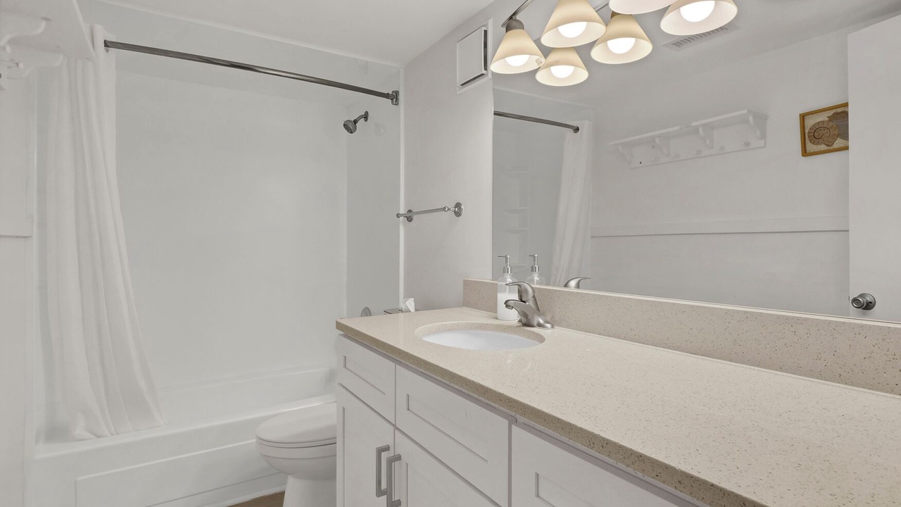 Photo of Bathroom in Wrightsville Beach