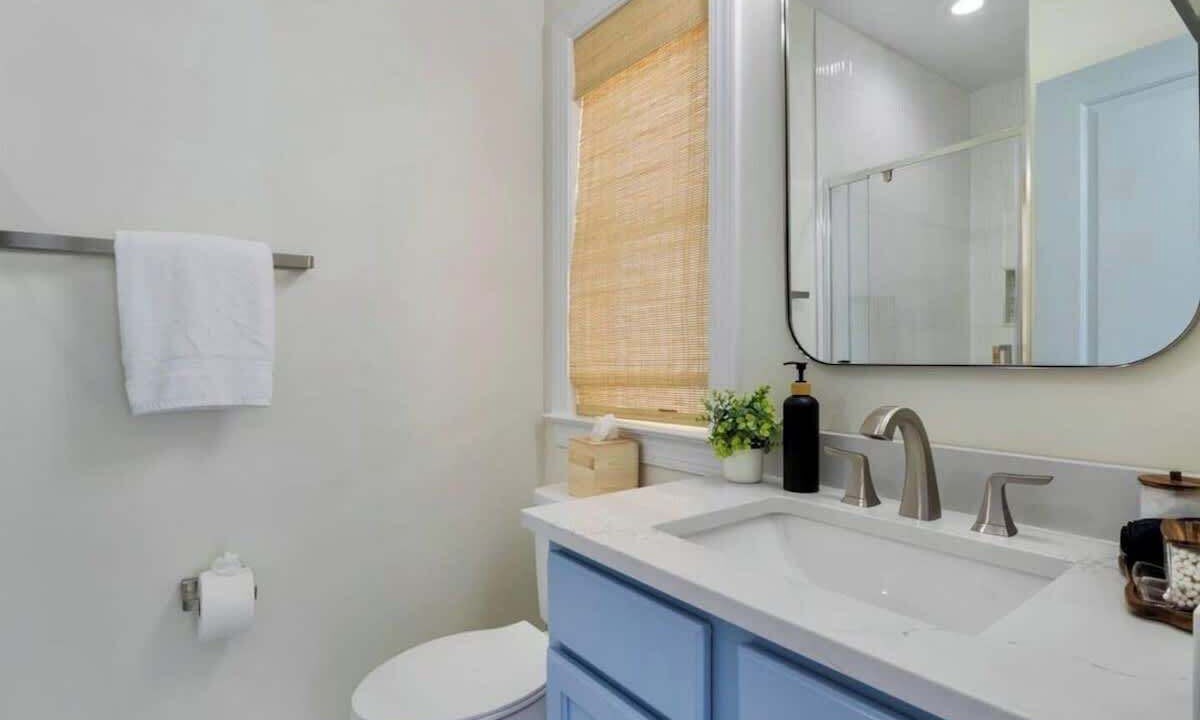 Photo of Bathroom in North Carolina Coast