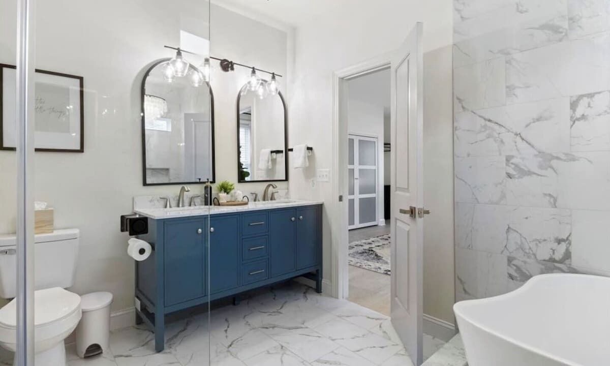 Photo of Bathroom in North Carolina Coast