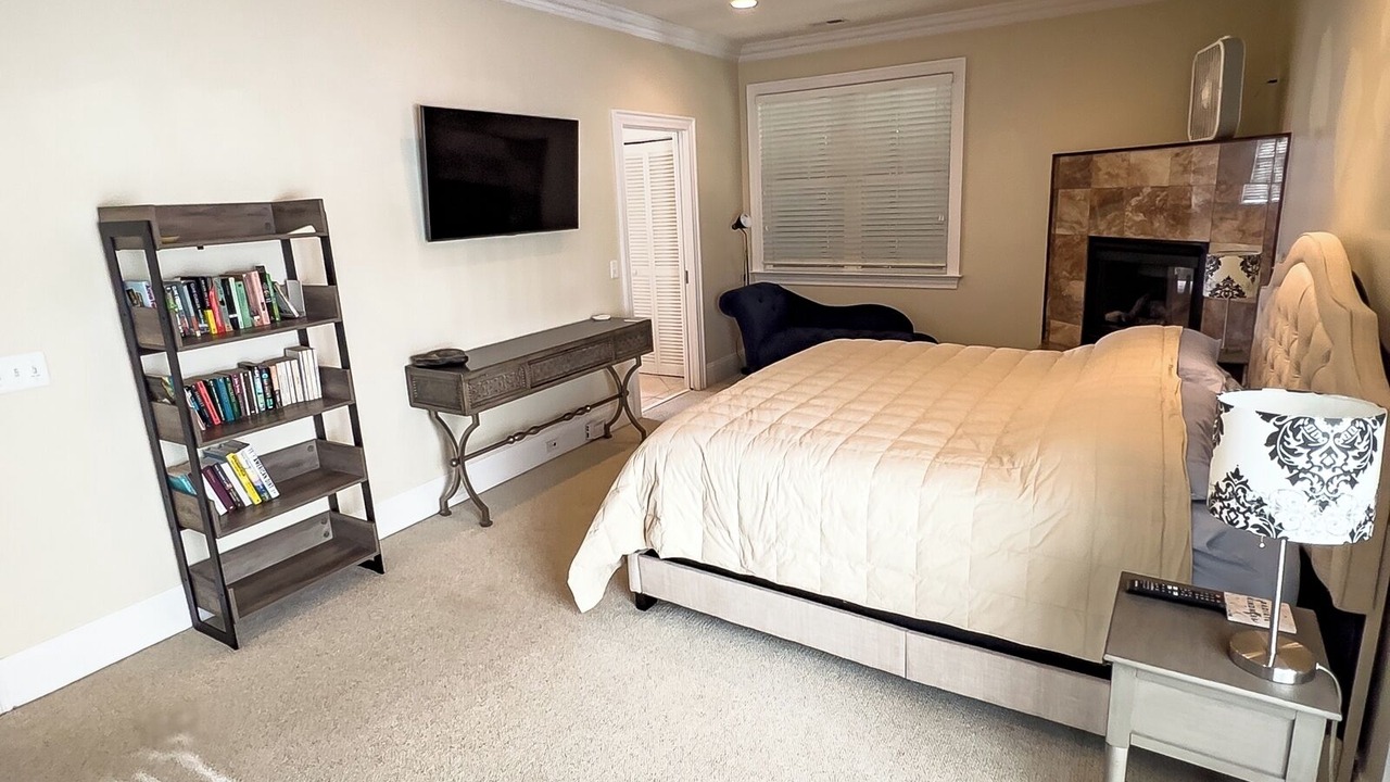 Photo of Bedroom in Wilmington Beach