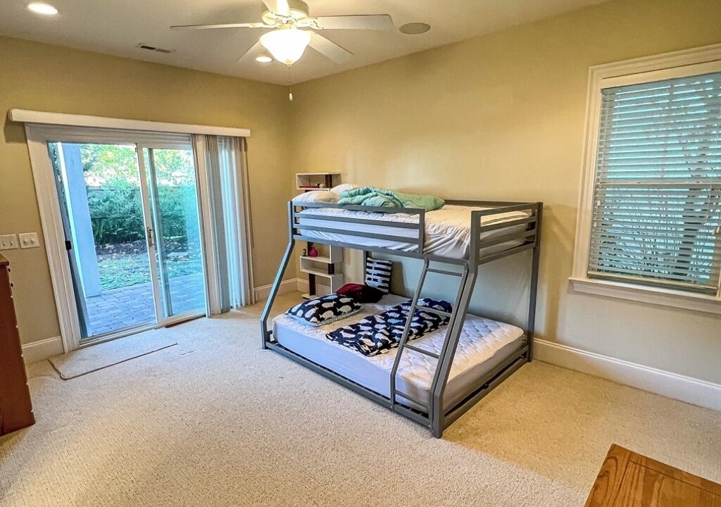 Photo of Bedroom in Wilmington Beach