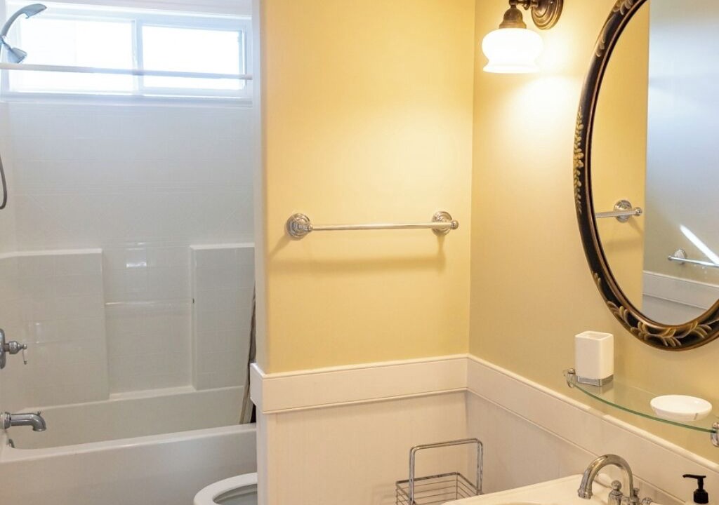 Photo of Bathroom in Wilmington Beach