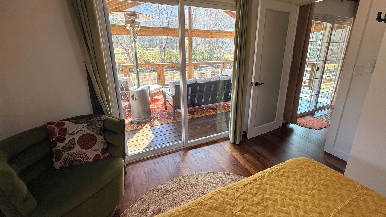 Photo of Bedroom in Horse Shoe
