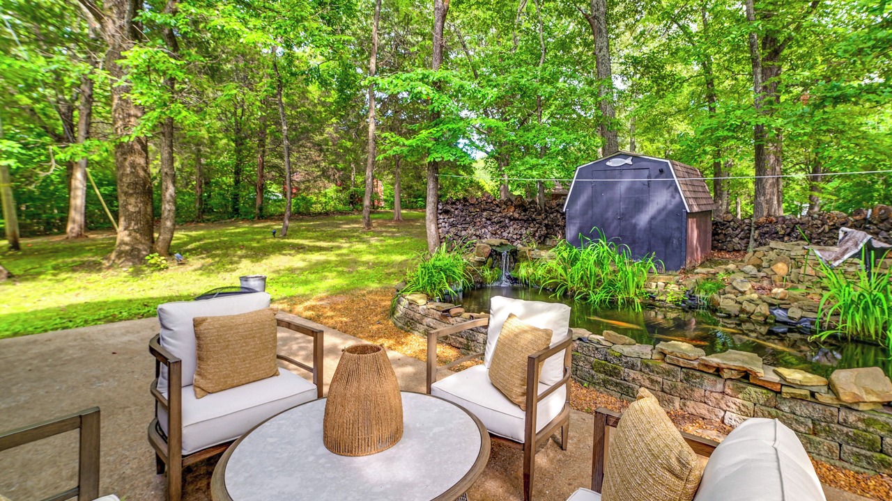 Photo of Outdoor in Benton