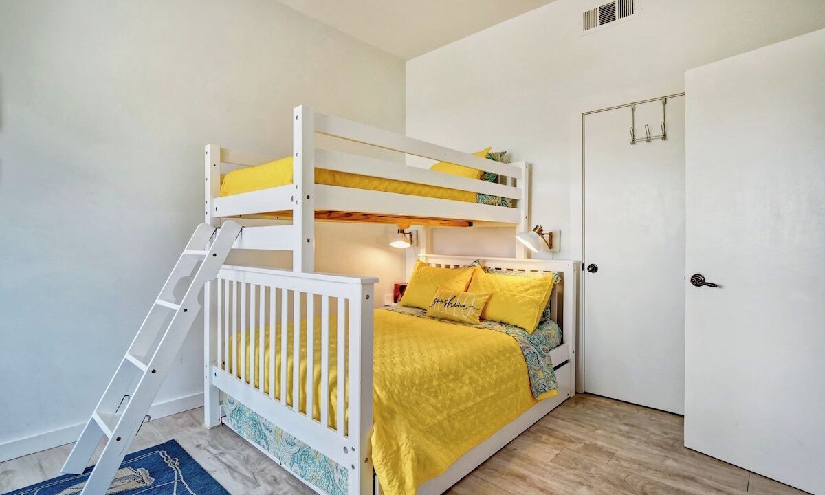 Photo of Bedroom in Carolina Beach
