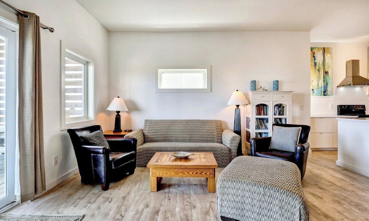 Photo of Bedroom in Carolina Beach