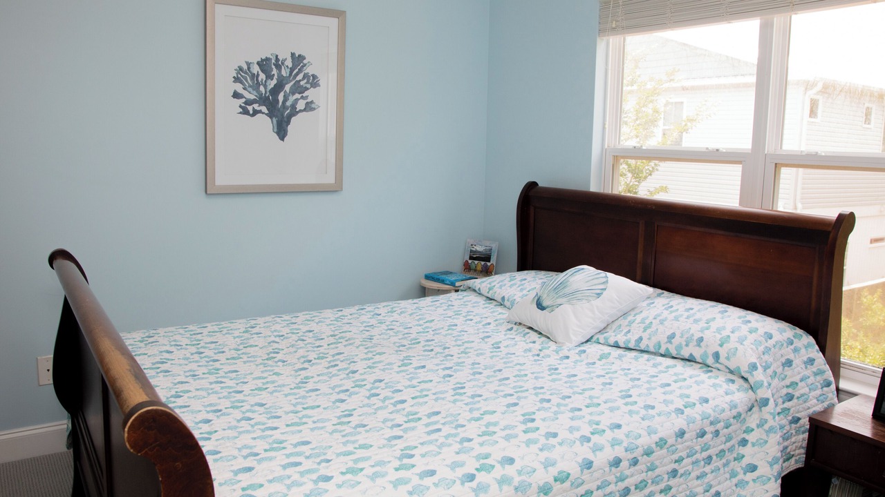 Photo of Bedroom in Wilmington Beach