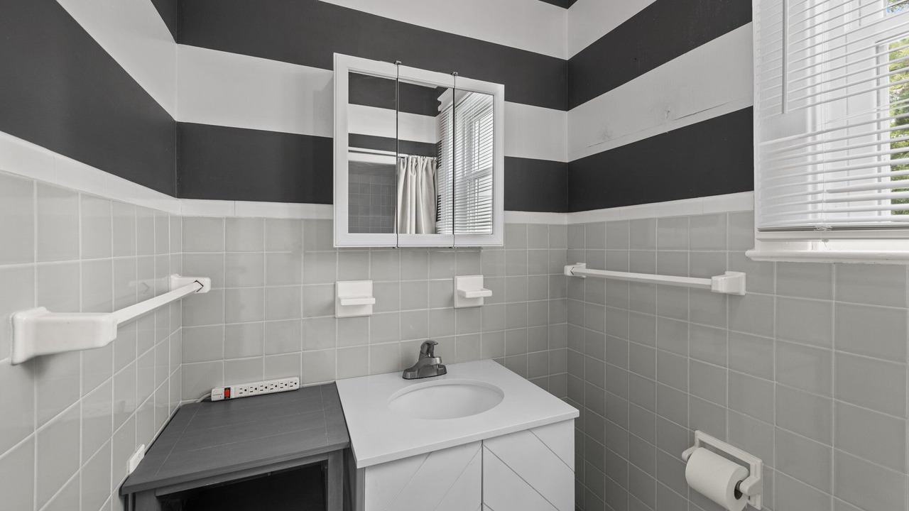 Photo of Bathroom in New Bern