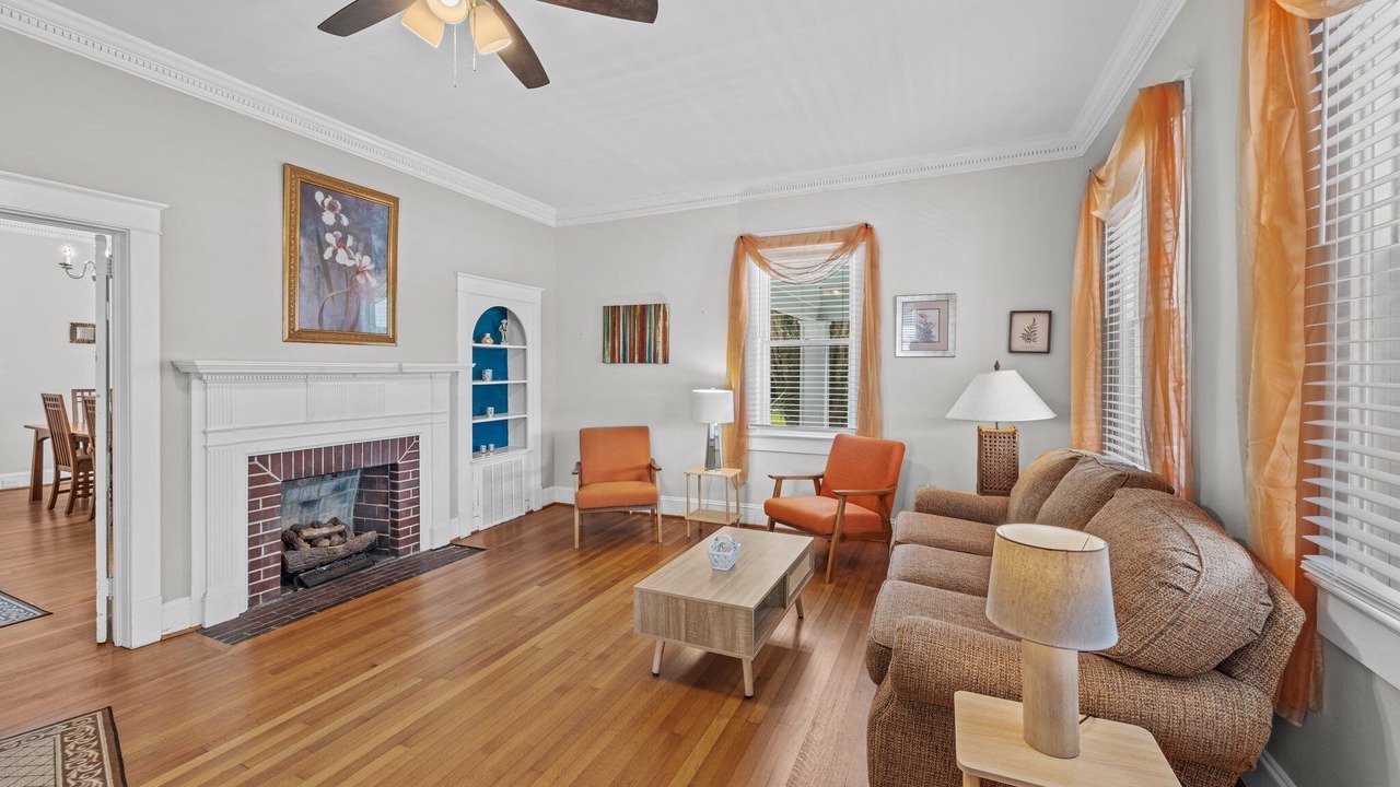 Photo of Livingroom in New Bern
