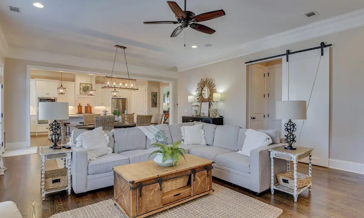 Photo of Livingroom in Appling