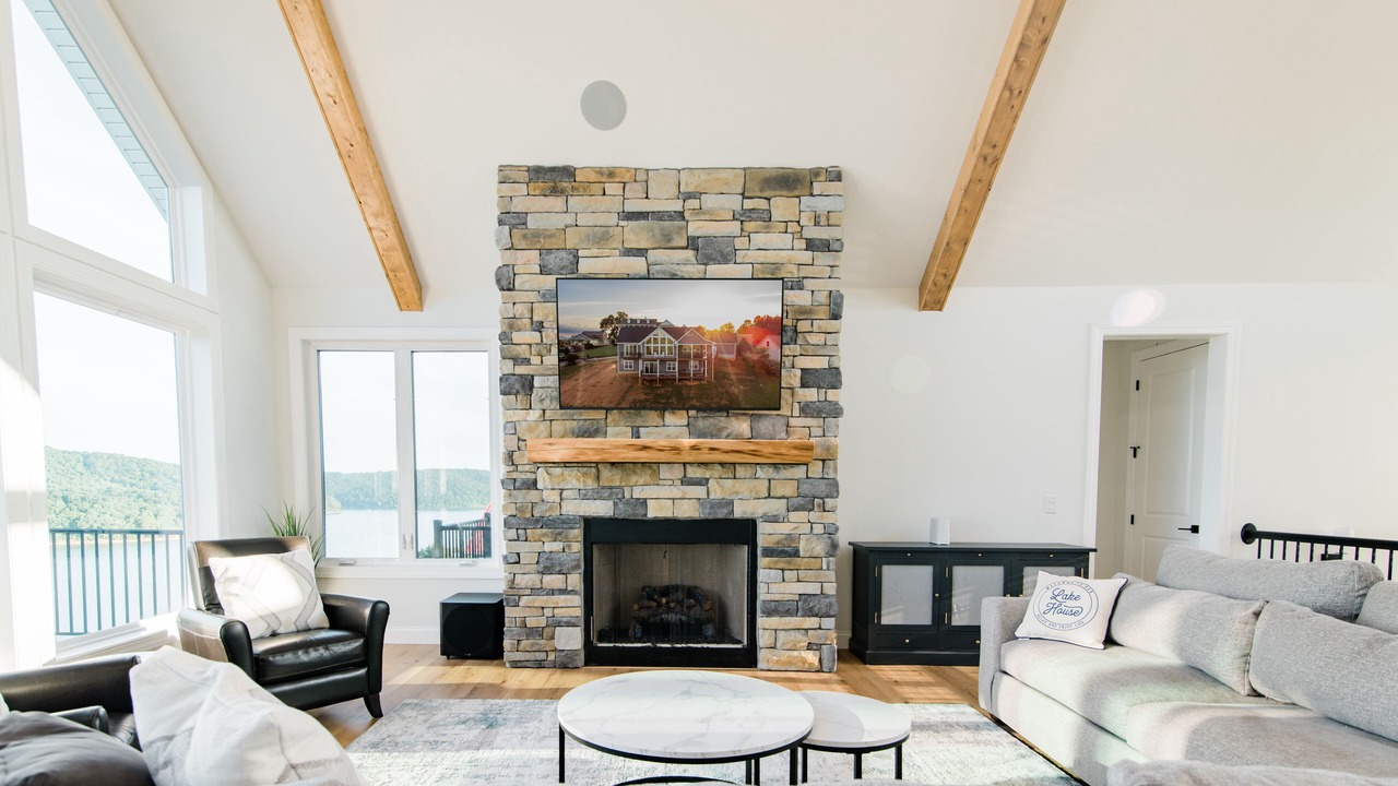 Photo of Livingroom in La Follette