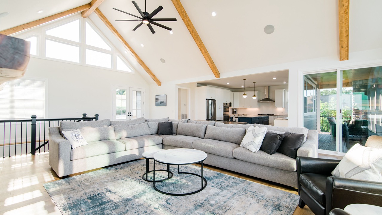 Photo of Livingroom in La Follette