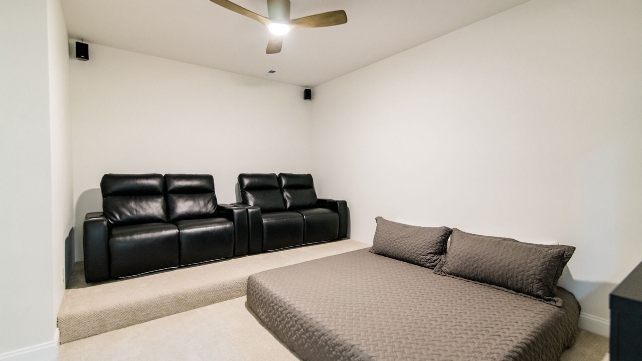Photo of Bedroom in La Follette