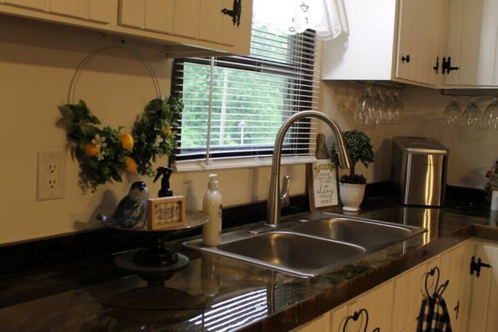 Photo of Kitchen in Town of New Haven