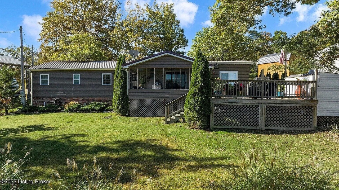 Photo of Outdoor in Clarkson