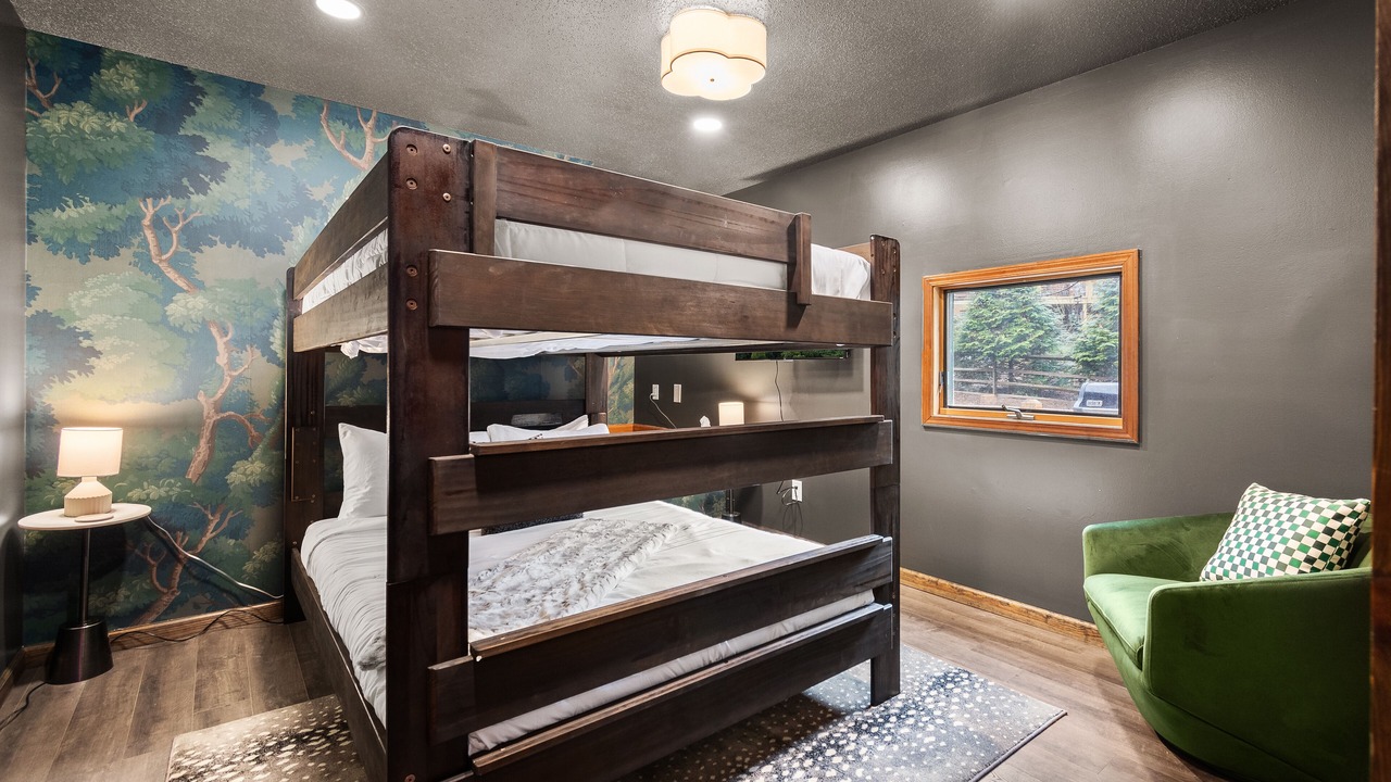 Photo of Bedroom in Arden