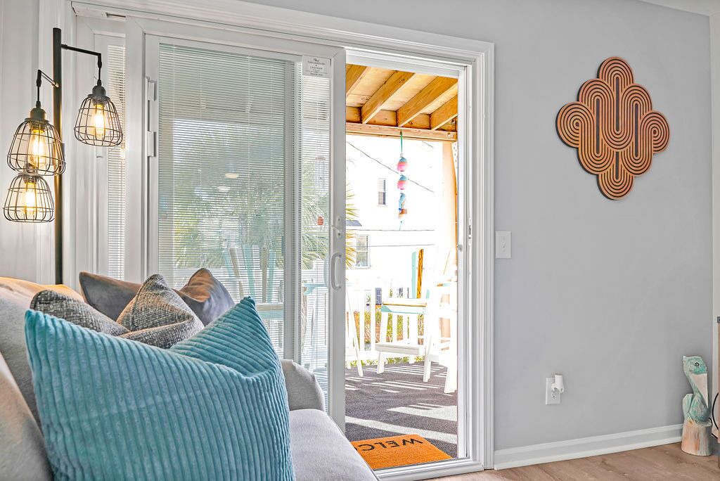 Photo of Livingroom in Wilmington Beach