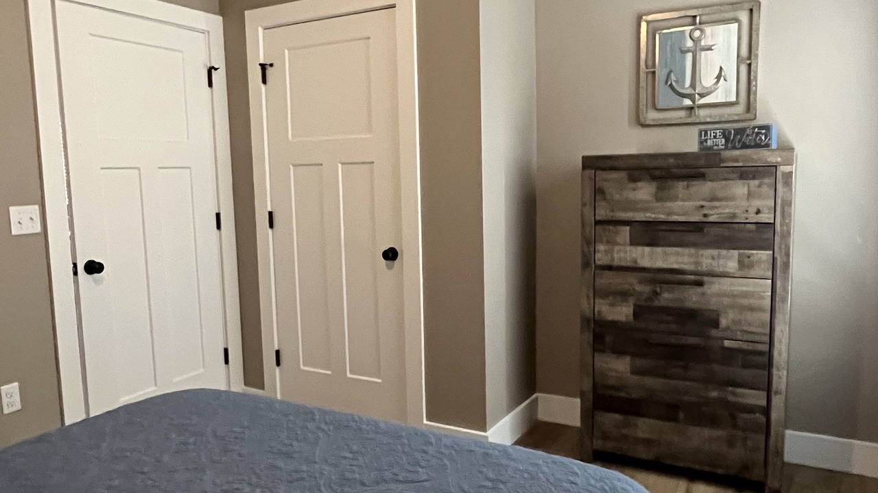 Photo of Bedroom in Bronston
