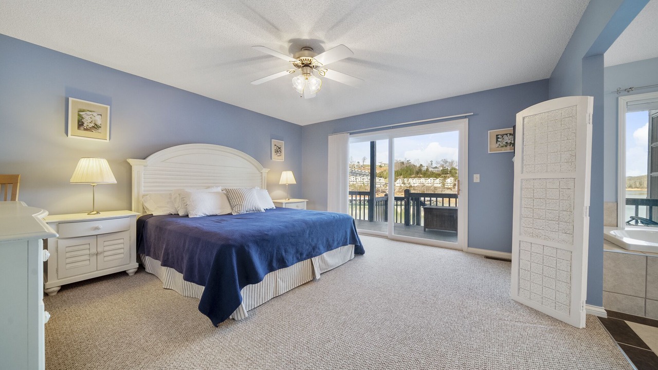 Photo of Bedroom in La Follette