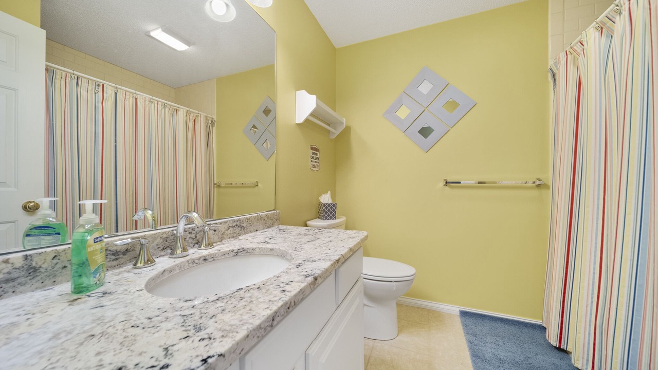 Photo of Bathroom in La Follette