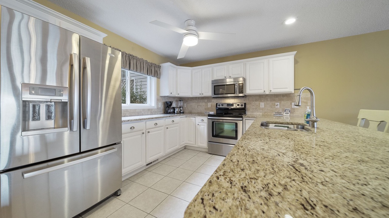 Photo of Kitchen in La Follette