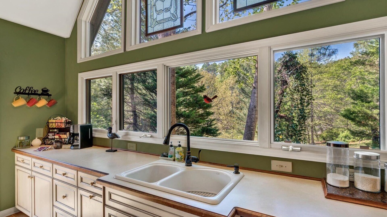 Photo of Kitchen in Goodview