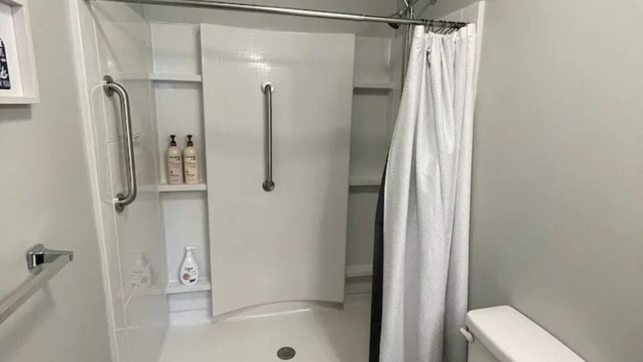 Photo of Bathroom in Coxs Creek