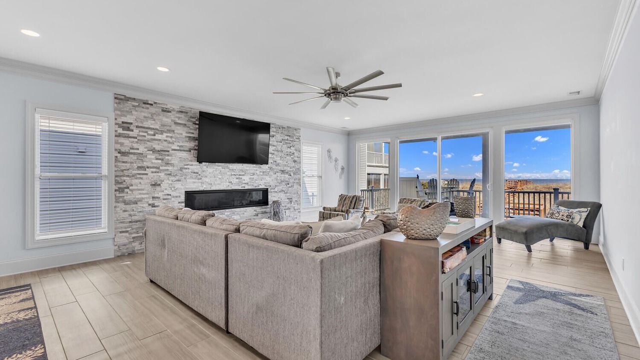 Photo of Livingroom in North Carolina Coast
