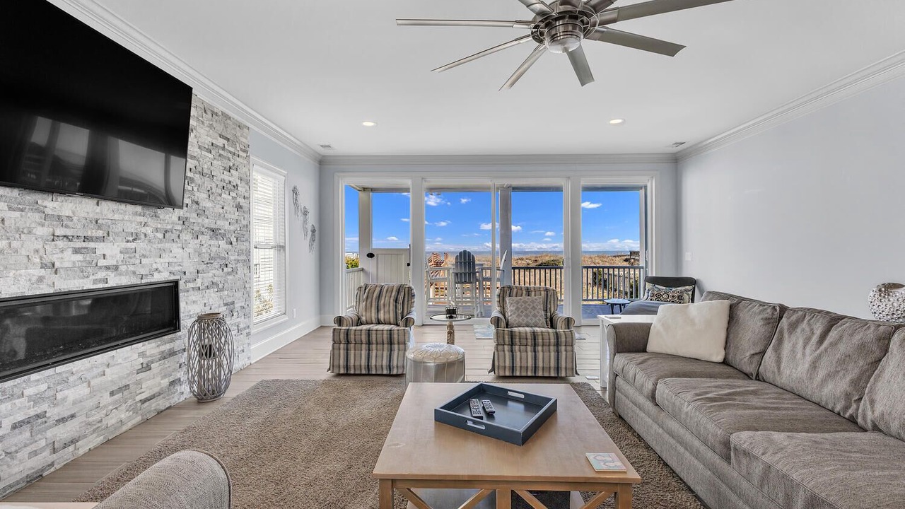 Photo of Livingroom in North Carolina Coast