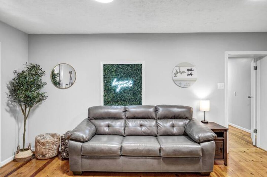 Photo of Livingroom in Clarkson