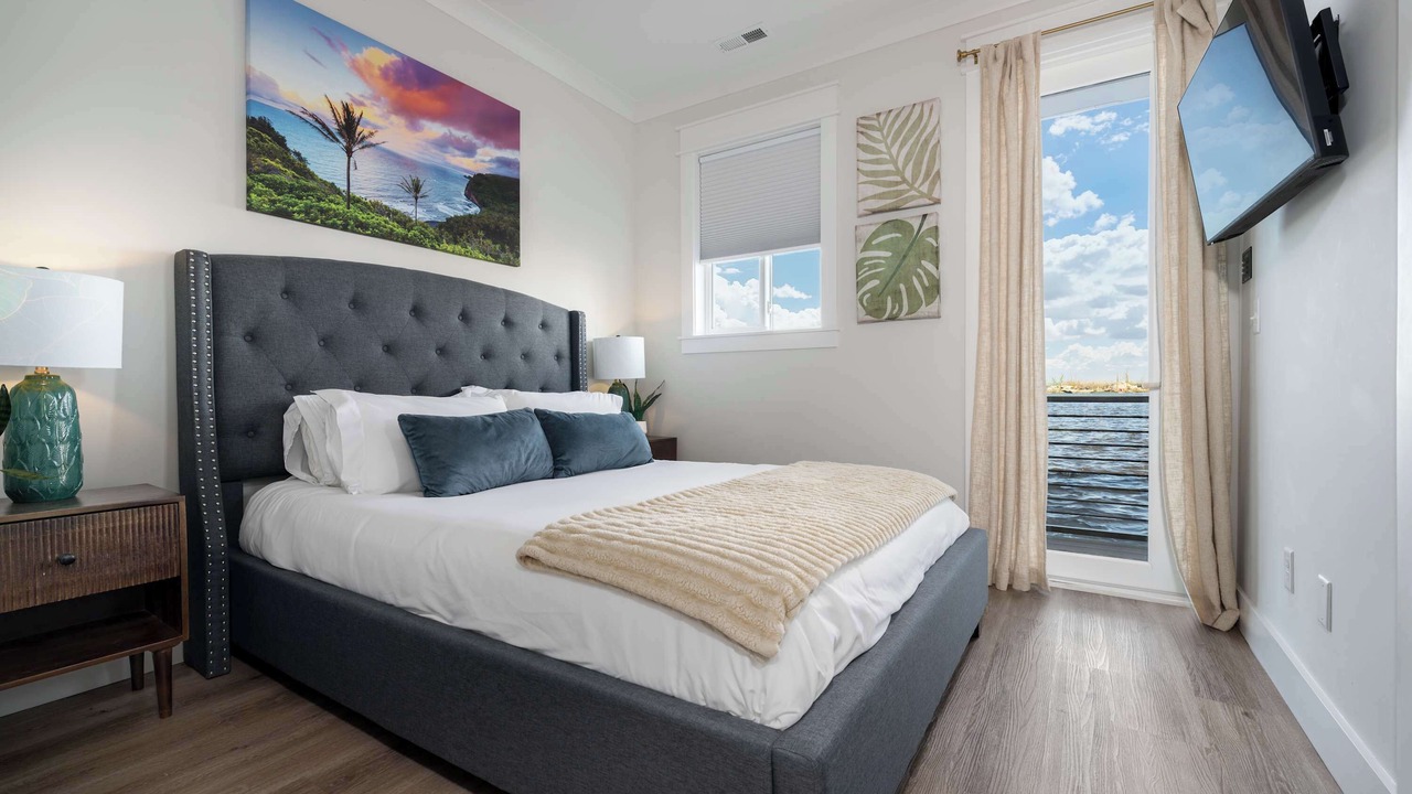 Photo of Bedroom in Wilmington Historic District